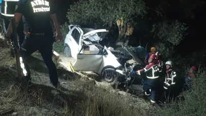 Aydın'da şarampole devrilen otomobildeki 2 kişi öldü, 1 çocuk yaralandı