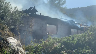 Fethiye’de dehşet! Madde bağımlısı genç evi ateşe verdi
