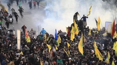 Lübnan’da Hizbullah destekçileri sokaklara döküldü