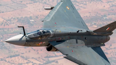 Hindistan savunmada atağa geçti! Yerli savaş uçağı üretecekler