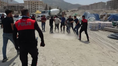 Malatya'da şantiyede silahlı-bıçaklı kavga: 2'si ağır 7 yaralı
