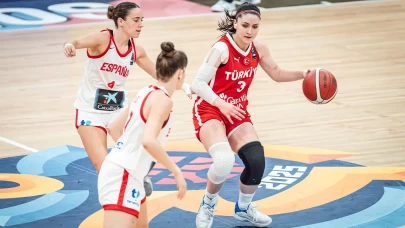 Milliler, çeyrek finalde veda etti