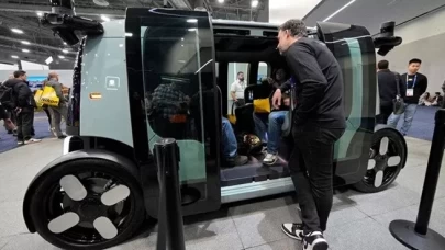 Pedal ve direksiyonu yok...