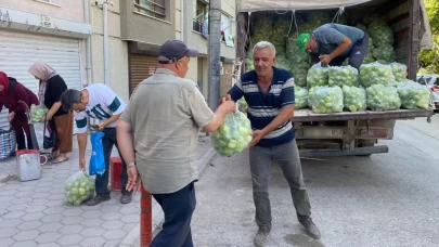 Halde 8, Markette 80 Lira! Üretici İsyan Etti, 5 Ton Ürünü Bedava Dağıttı: “Çöpe Atmak İhanet”