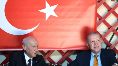 MHP lideri Bahçeli ve Cumhurbaşkanı Erdoğan Ahlat’ta: Zafer Haftası'nda anlamlı buluşma