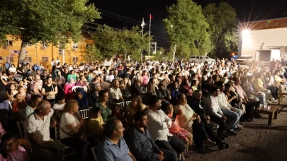 Gezen Sinema Tırı Pozantı’da