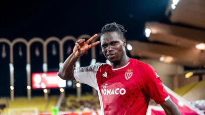 Galatasaray, Wilfried Singo transferini resmen duyurdu