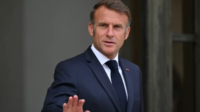 Macron, Moldova’nın AB adaylığını destekledi: Demokrasinizin yanında duruyoruz