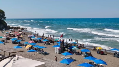 Akçakoca’da denize girilmesi yasaklandı