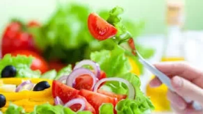 Dengeli beslenerek 1 ayda 4 kilo vermek mümkün