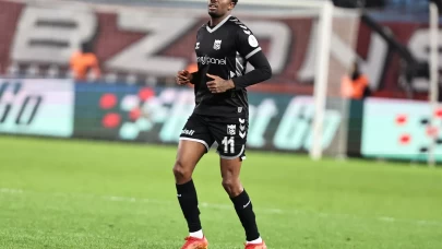 Sivasspor’da Menig ile yollar ayrıldı