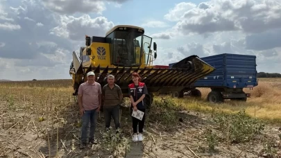 Devlet çiftçinin yanında! Edirne'de biçer döver hasat kontrolü yaptı