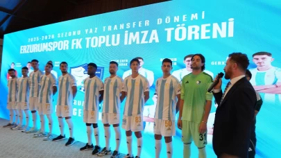 Erzurumspor FK’da yeni transferler taraftara tanıtıldı