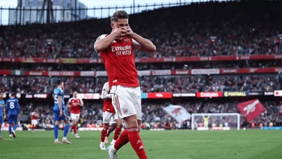 Arsenal’den Leeds United’a farklı tarife