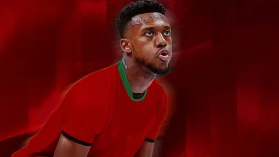 Karşıyaka, Mike Moore ile sözleşme imzaladı