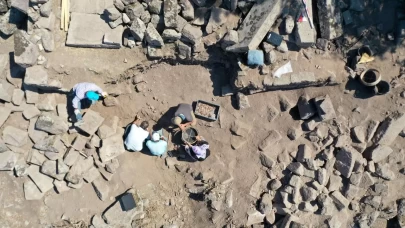 Aigai Antik Kenti'nde Demeter Tapınağı bulundu