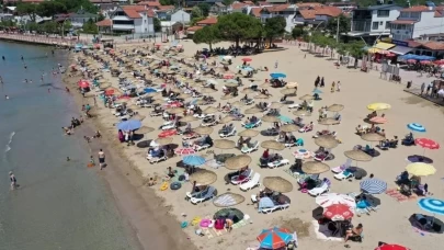 Kandıra'da 3 plajda denize girme yasağı kaldırıldı
