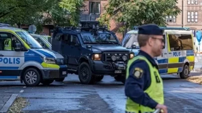 İsveç'te cami yakınlarında ateş açıldı