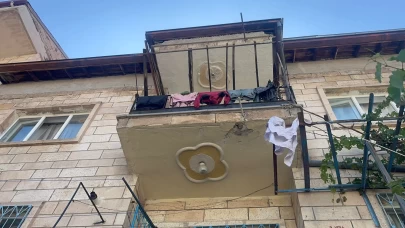 Balkondan düşen çocuk hayatını kaybetti