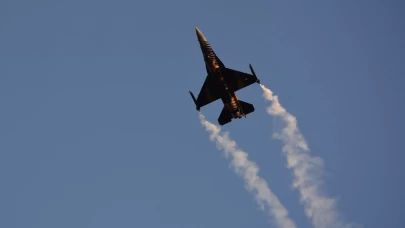 SOLOTÜRK'ten Manisa'da muhteşem gösteri