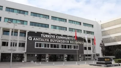 Antalya Büyükşehir Belediyesi’ne yönelik dev rüşvet ve kara para operasyonu