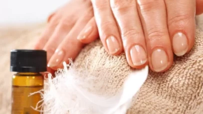 Tırnak Uzatma ve Takma Tırnak Trendleri: Sağlıklı ve Estetik Görünüm İçin İpuçları