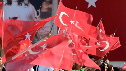 30 Ağustos resmi tatil mi, hangi güne denk geliyor? Özel sektör için tatil mi? 29 Ağustos yarım gün mü?