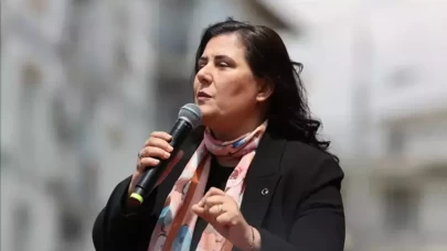 Özlem Çerçioğlu, Özgür Özel'i yalanladı, bomba detaylar verdi