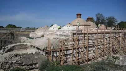 Edirne'deki tarihi hamamda restorasyon çalışmaları sürüyor