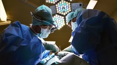 Hastanelerde yeni dönem başlıyor... Artık akşam da ameliyat yapılacak