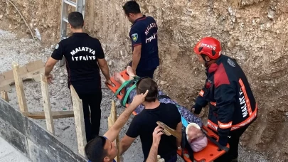 Malatya'da inşaat alanına düşen kişi itfaiye ekipleri tarafından kurtarıldı