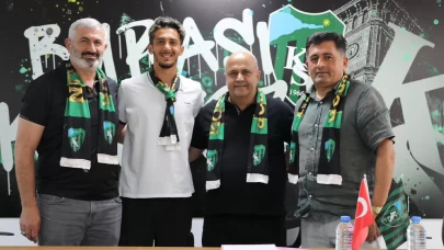 Tayfur Bingöl resmen Kocaelispor’da