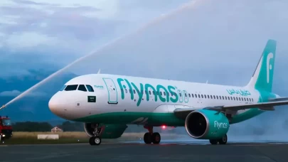 Bakanlık açıkladı: Flynas uçağı motor arızası sonrası acil iniş yaptı