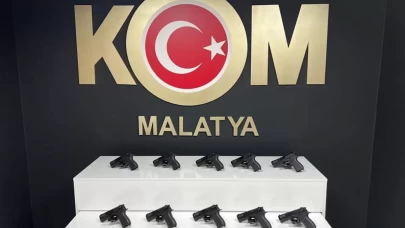 Yolcu otobüsünde 10 ruhsatsız tabanca ele geçirildi