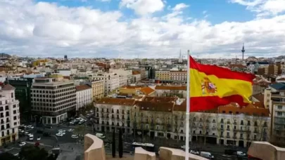 İspanya'da ilk kez bir ilçede Müslümanların dini bayramlarını kamusal alanda kutlaması yasaklandı