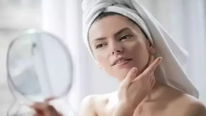 Yağlı ciltler için günlük bakım rutini! Parlamayı önleyin, gözenekleri sıkılaştırın