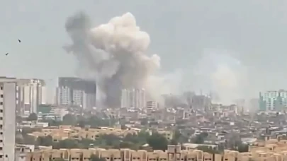 Pakistan'da havai fişek fabrikasında patlama