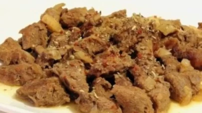 Fırında, eti sulu ve lezzetli pişirmenin püf noktaları