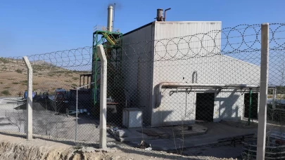 Adana'da etil alkol üretim tesisinde yangın