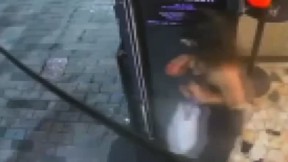 Taksim'de kıskançlık kavgası bıçaklı saldırıya dönüştü