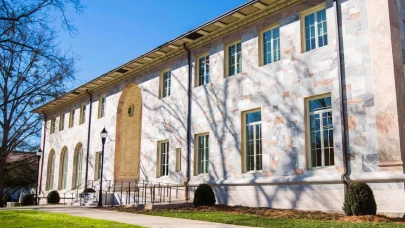 ABD'de üniversitede silahlı saldırgan alarmı