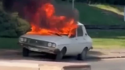 Meclis önünde araç yangını