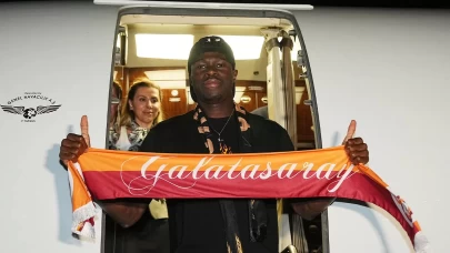 Wilfried Singo, Galatasaray için İstanbul’a geldi
