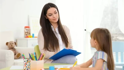 Çocuk Psikolojisi: 2026’da Ebeveynlerin Bilmesi Gereken 7 Önemli Nokta