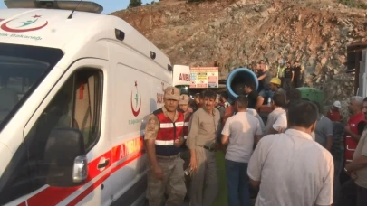 Elazığ'da göçük altında kalan işçinin cenazesi hastane morguna kaldırıldı