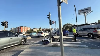 Motosiklet ile ters yönden dönüş yapan otomobil çarpıştı: 1 ölü