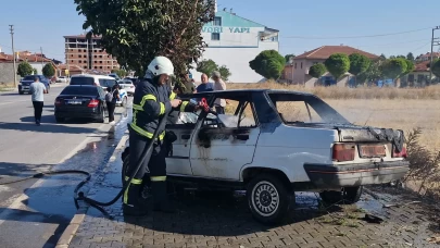 Ağaca çarpan otomobil yandı: 1 yaralı