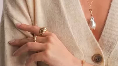 Minimal takı tercih etmenin 3 sade sebebi