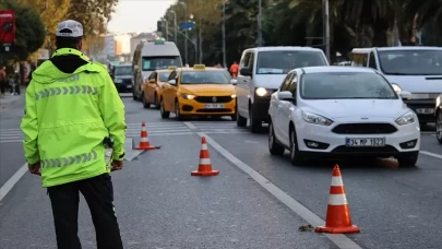 İstanbul'da bazı yollar trafiğe kapatıldı