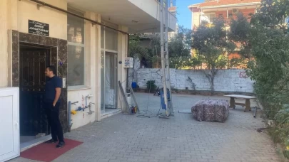 İzmir Menderes’te taşınma faciası: Nakliye asansöründen düşen koltuğun altında kalan 9 yaşındaki çocuk hayatını kaybetti